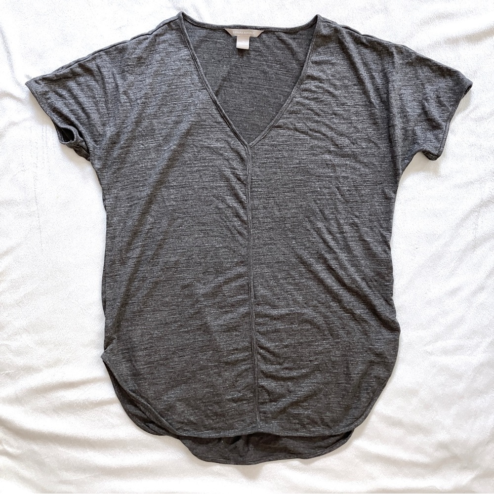 Banana republic short cap sleeve shirt grey with slight sparkle
